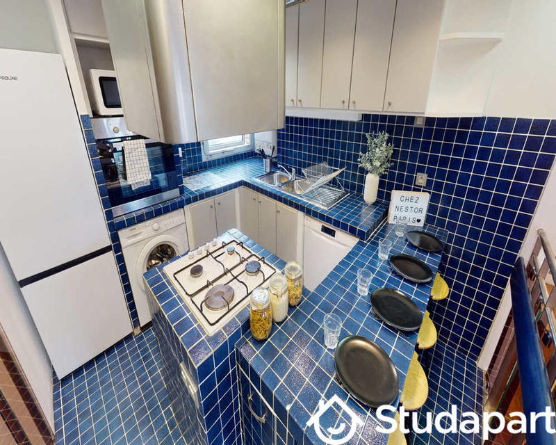 Chambre - 80 m² - 1 pièce