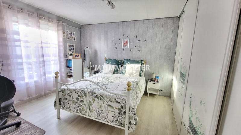 Maison - 92 m² - 4 pièces