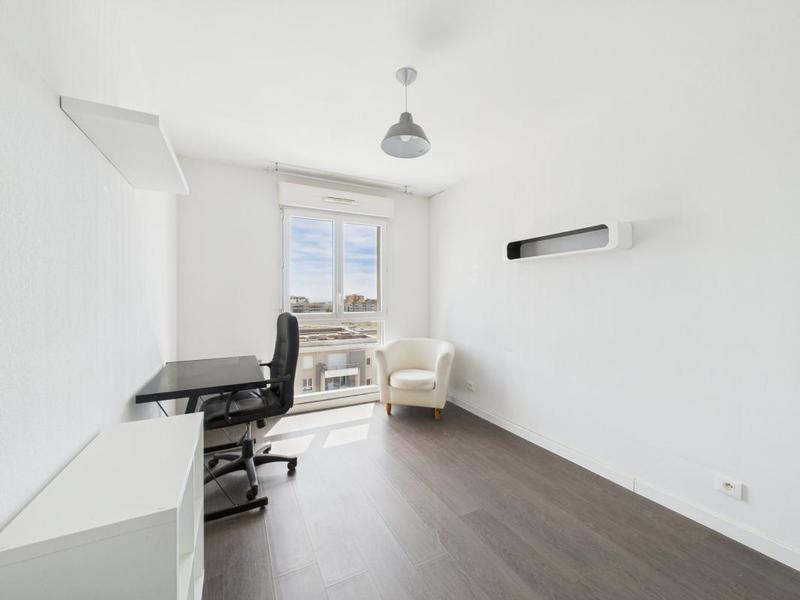 Appartement - 85 m² - 4 pièces