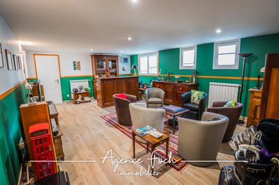 Maison - 190 m² - 6 pièces