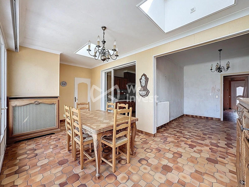 Maison - 157 m² - 10 pièces