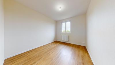 Villa - 97 m² - 4 pièces