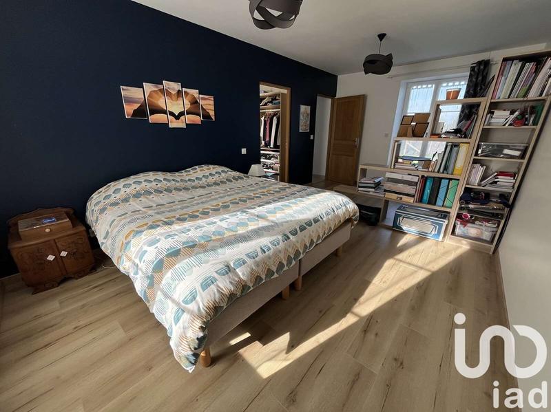 Maison - 310 m² - 8 pièces