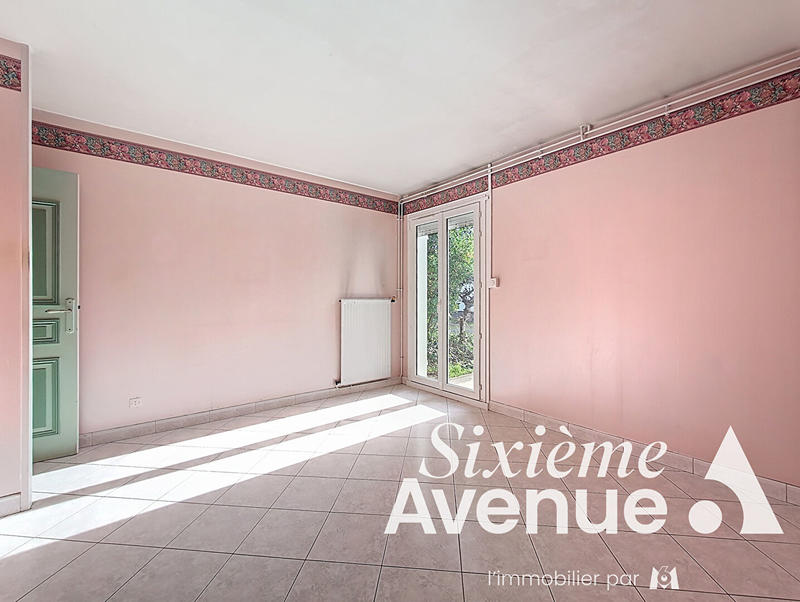 Maison - 136 m² - 6 pièces