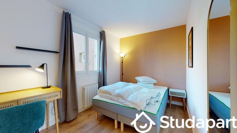 Chambre - 9 m² - 1 pièce