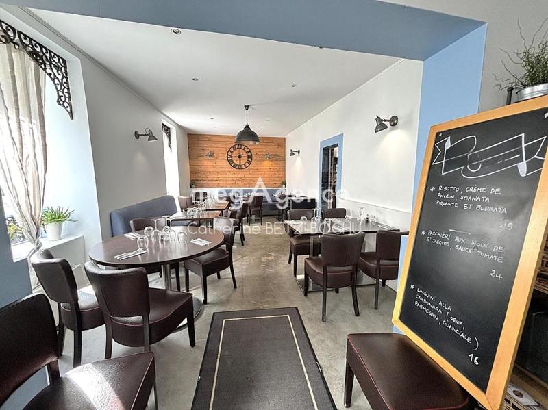 Local commercial - 86 m² - 2 pièces