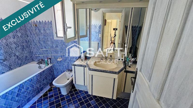 Villa - 260 m² - 6 pièces