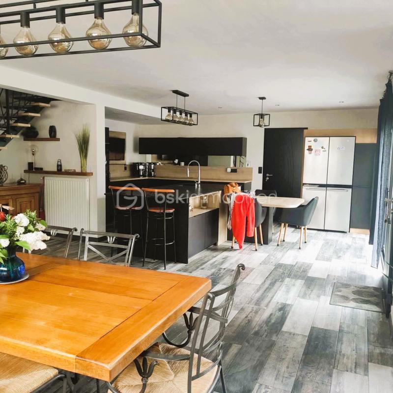 Maison - 149 m² - 5 pièces