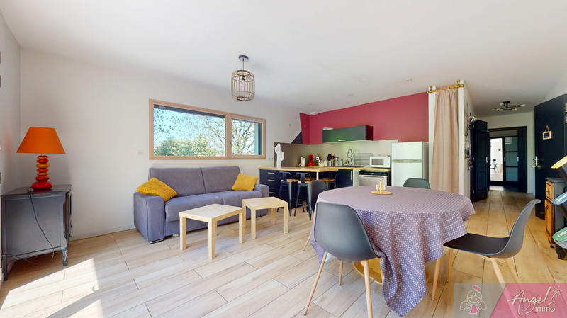 Local commercial - 382 m² - 14 pièces