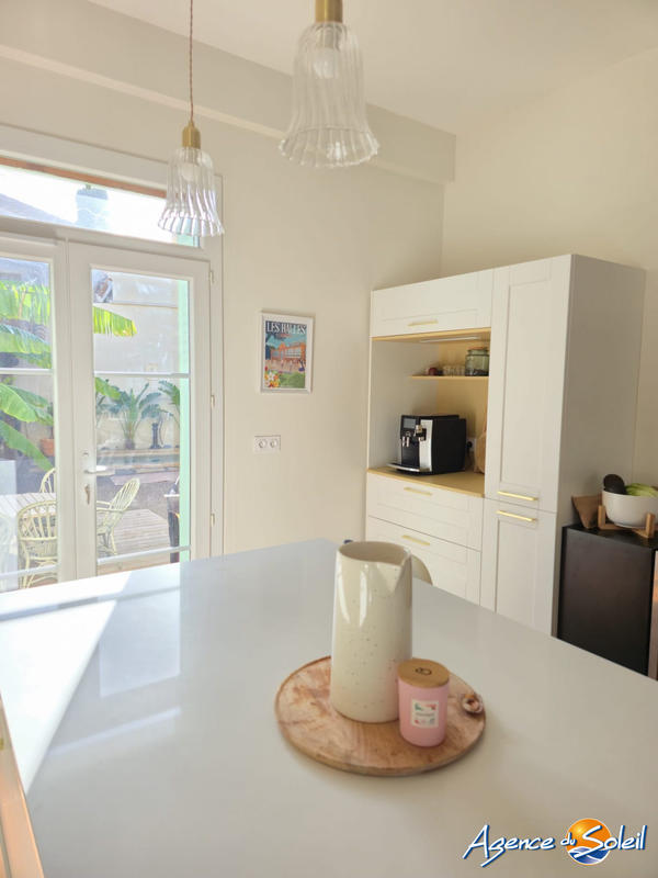 Maison - 95 m² - 3 pièces