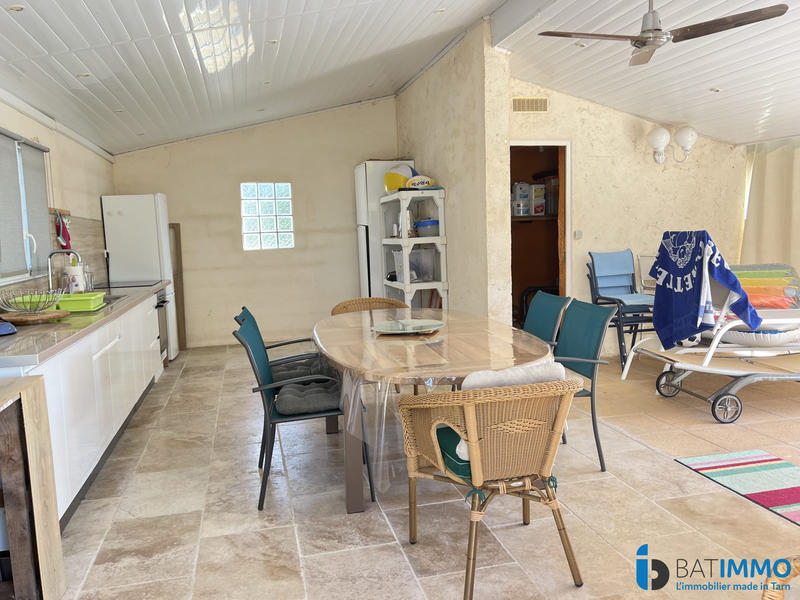 Maison - 248 m² - 7 pièces