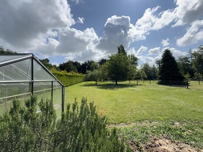 Maison traditionnelle - 228 m² - 7 pièces