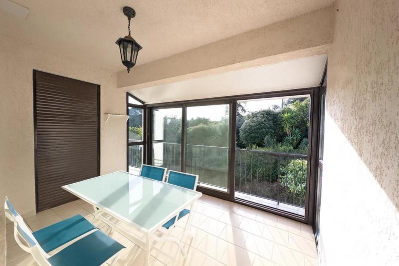 Propriété - 219 m² - 7 pièces