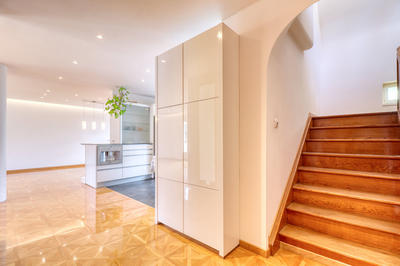 Appartement - 159 m² - 5 pièces