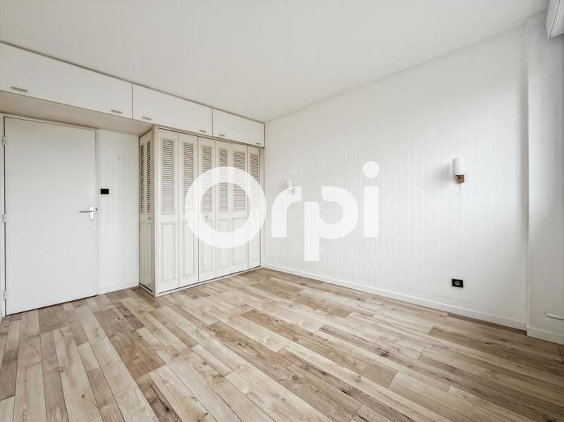 Appartement - 115 m² - 4 pièces