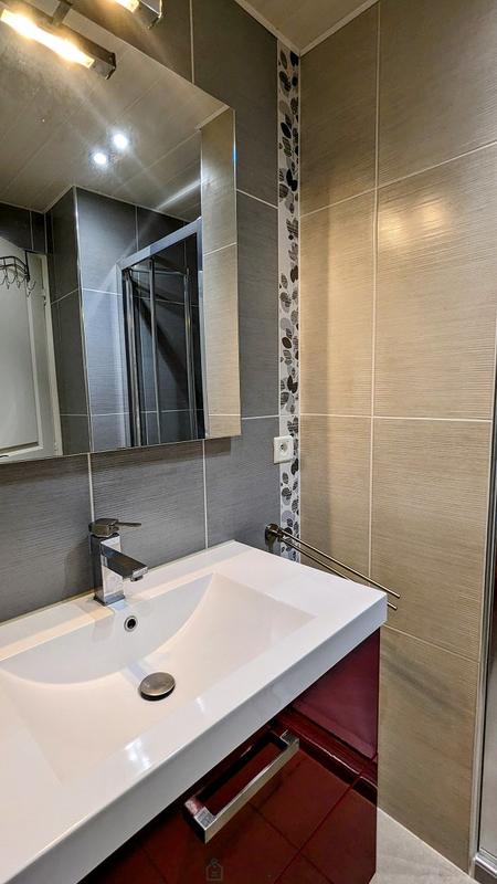 Appartement - 76 m² - 4 pièces