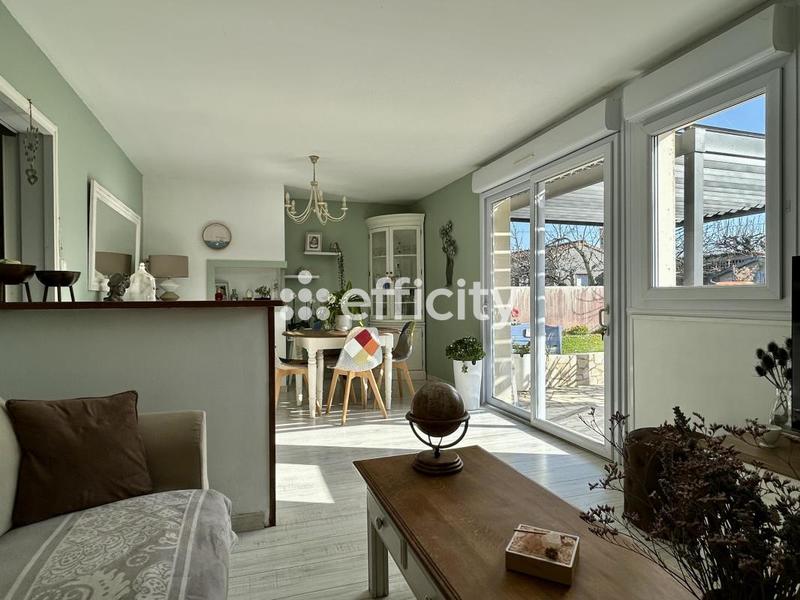 Maison - 106 m² - 5 pièces