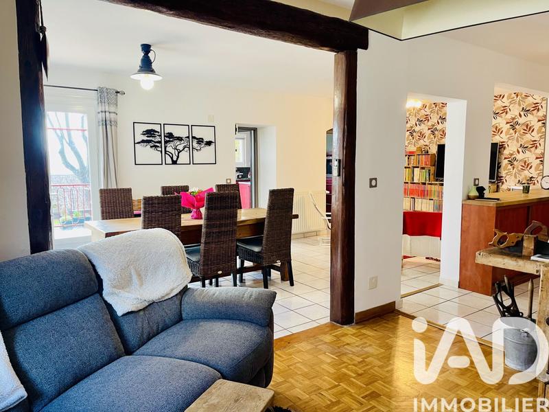 Maison - 180 m² - 7 pièces