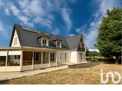 Maison - 159 m² - 8 pièces