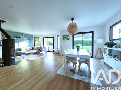 Maison - 150 m² - 7 pièces