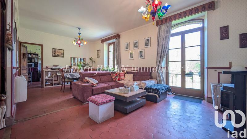 Maison - 140 m² - 5 pièces