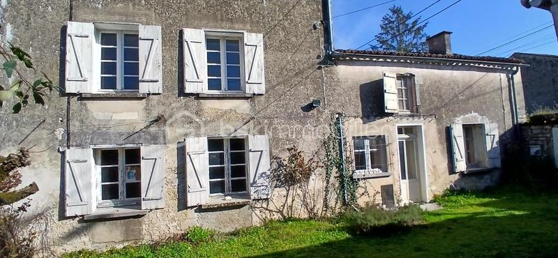 Maison de village - 110 m² - 6 pièces