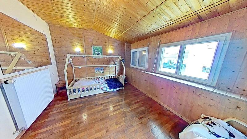 Maison - 170 m² - 7 pièces