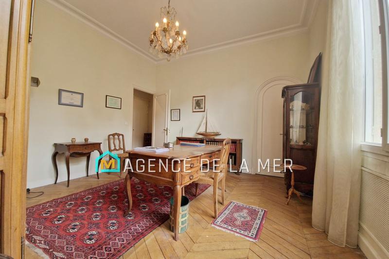 Appartement - 132 m² - 5 pièces