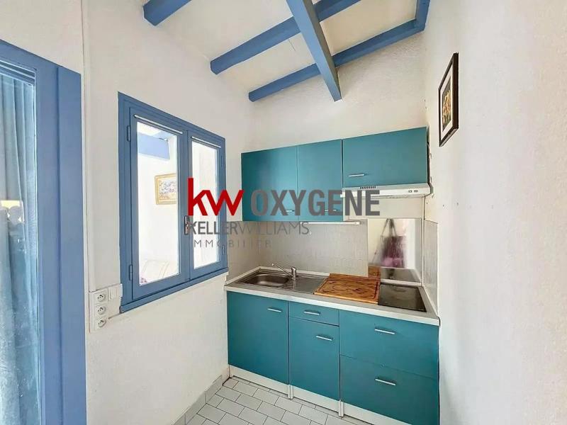 Studio - 30 m² - 2 pièces