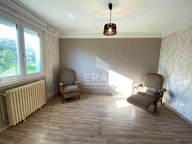 Maison - 99 m² - 5 pièces