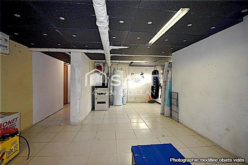 Maison - 175 m² - 8 pièces