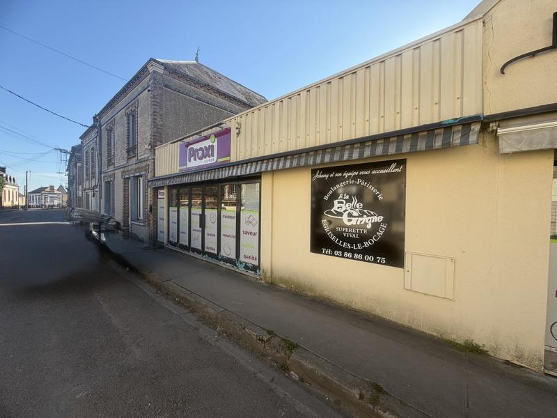 Fonds de commerce - 450 m²