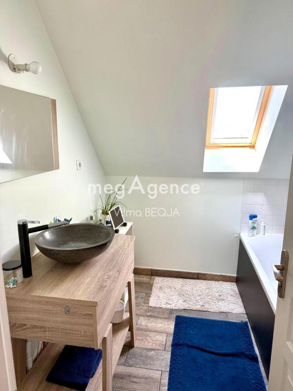 Maison - 110 m² - 6 pièces