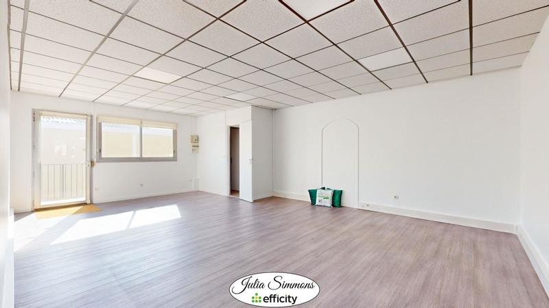 Bureau - 58 m² - 1 pièce