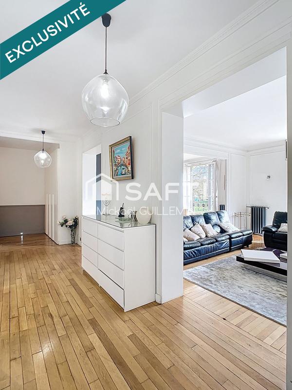 Appartement - 196 m² - 7 pièces