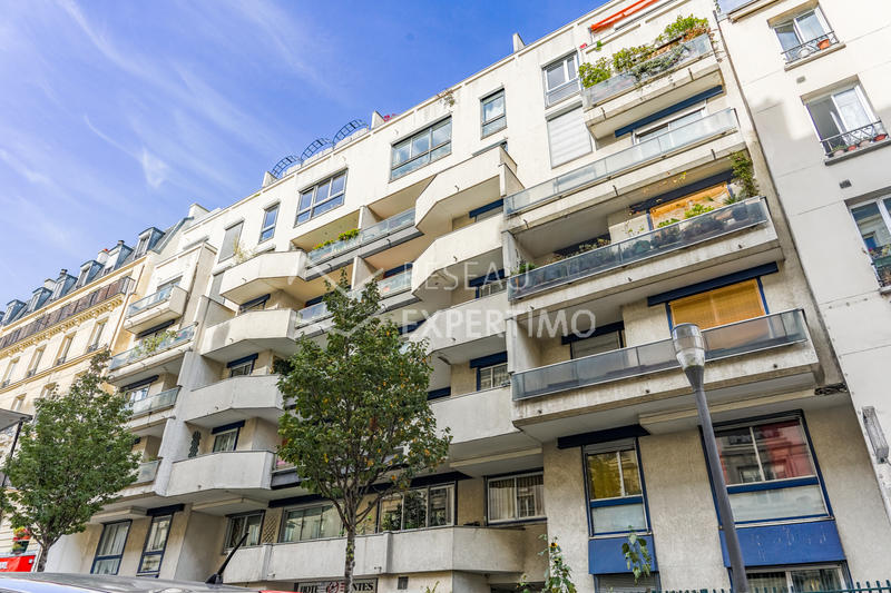 Parking / Garage - 11 m²