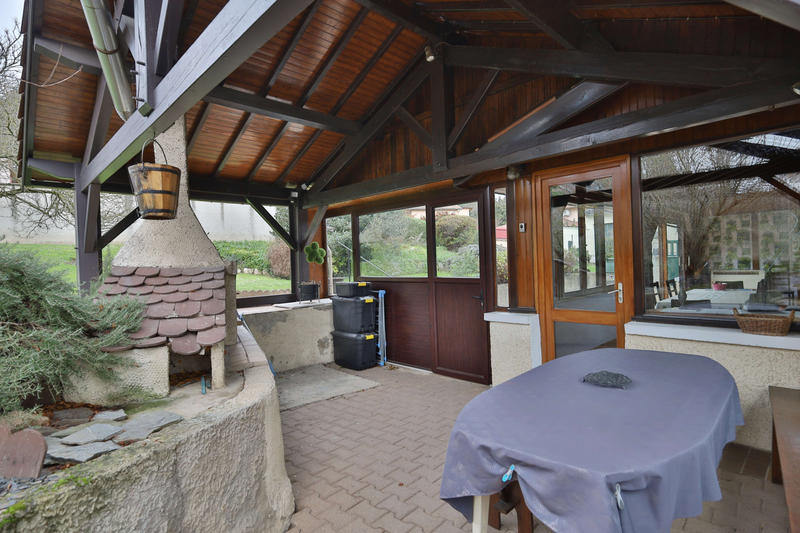 Maison - 200 m² - 6 pièces