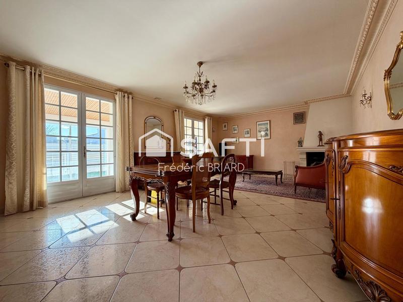 Maison - 133 m² - 6 pièces