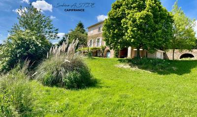 Maison - 185 m² - 6 pièces