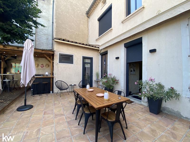 Maison de ville - 208 m² - 7 pièces