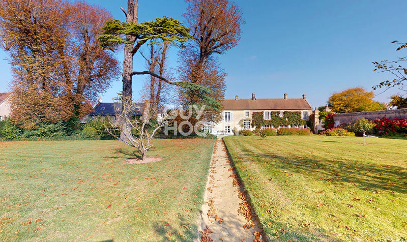 Maison - 251 m² - 12 pièces