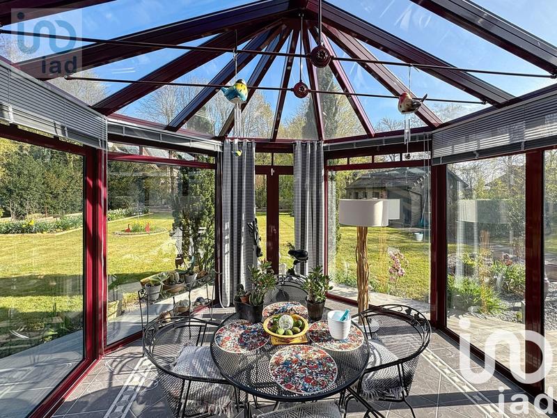 Maison - 185 m² - 8 pièces