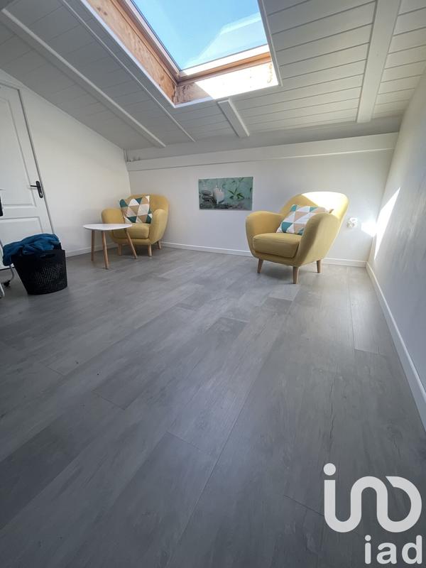 Appartement - 100 m² - 5 pièces