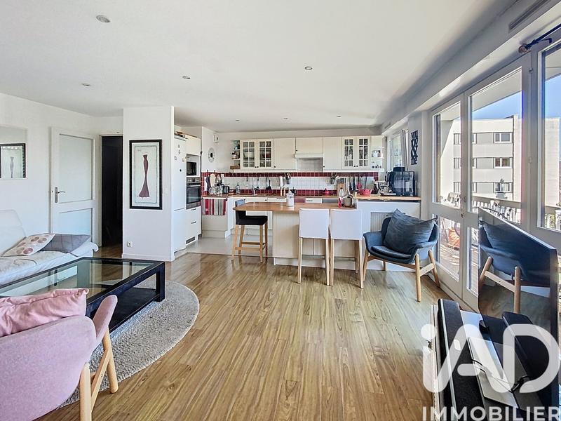 Appartement - 102 m² - 5 pièces