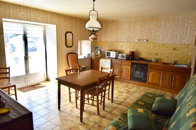 Maison traditionnelle - 105 m² - 5 pièces