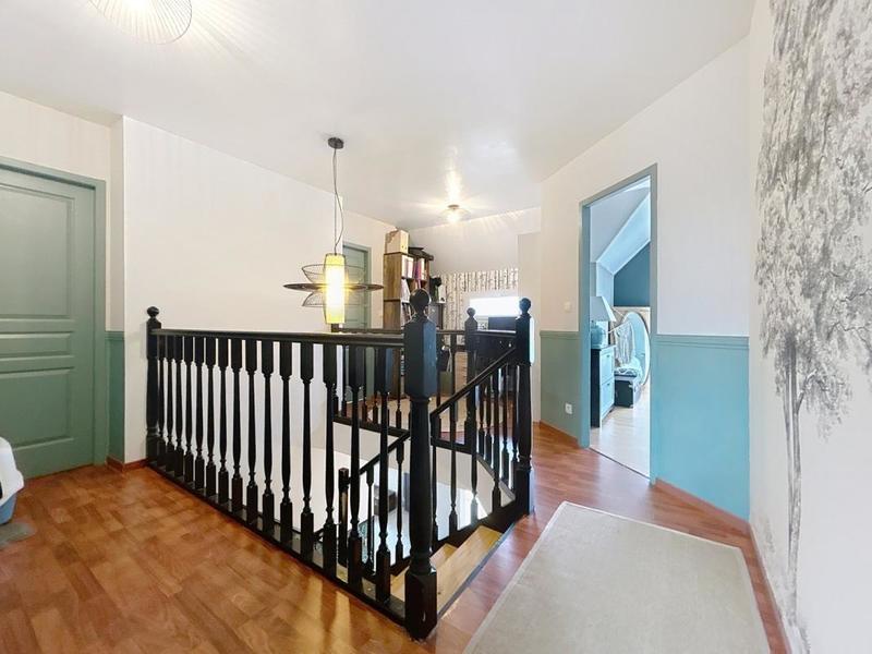 Maison - 162 m² - 7 pièces