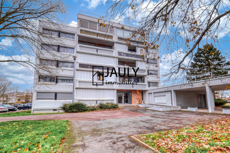 Appartement - 91 m² - 4 pièces