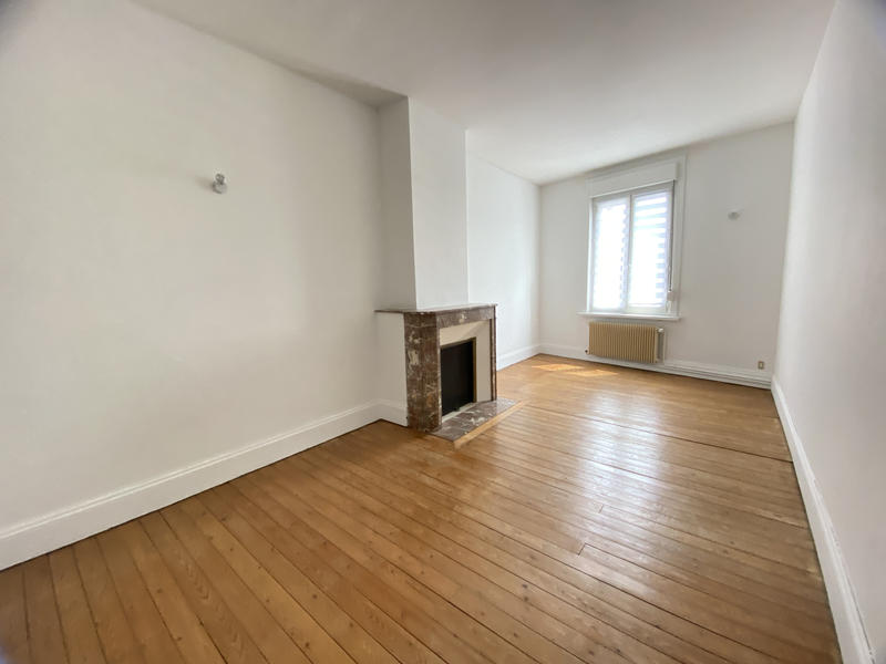 Maison - 181 m² - 8 pièces