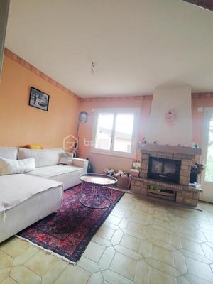 Maison - 106 m² - 5 pièces