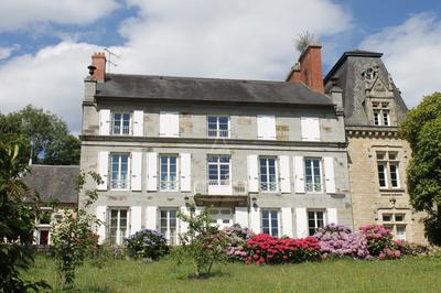 Château - 693 m² - 26 pièces